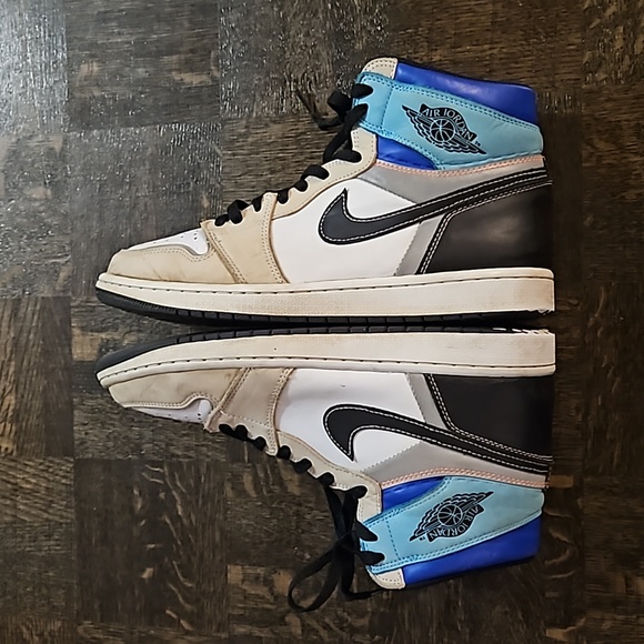 Jordan 1 Retro High OGPrototype - Picture 5 of 13